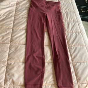 Power Thru High Rise Tight 25” w/ pockets